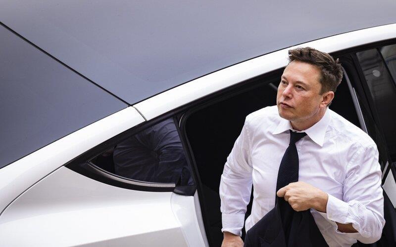 Elon Musk Resmi Jadi Pemilik Baru Twitter Inc., Ini Fakta di Balik  Akuisisinya - Ekonomi Bisnis.com