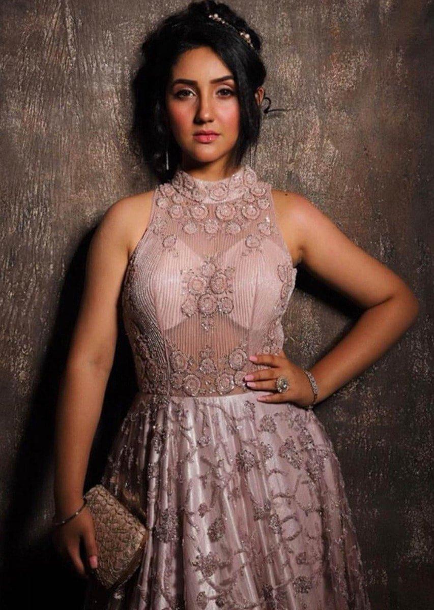 Ashi Singh, Ashnoor Kaur And Mithila Palkar's Embellished Printed Outfit Pictures Goes Viral 1
