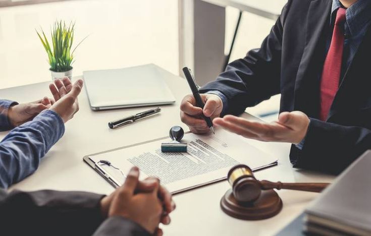 Litigation vs. Alternative Dispute Resolution