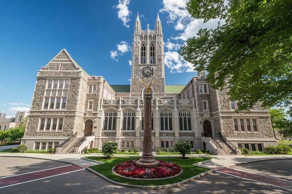 Boston College (Boston, Massachusetts, USA) - apply, prices, reviews |  Smapse