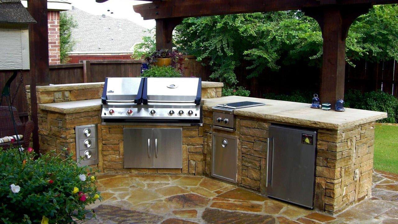 Modular Outdoor Kitchen