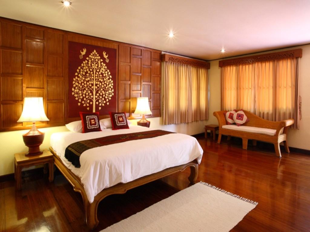1. Goldenpai and Suite Resort  2