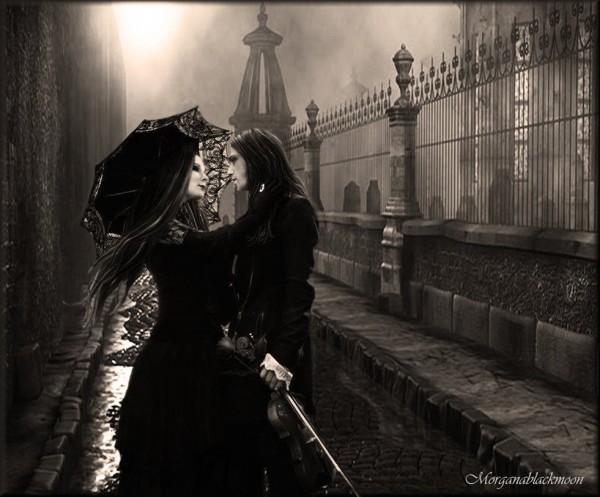 gothic_love_in_city____by_morganablackmoon-d5javv1.jpg