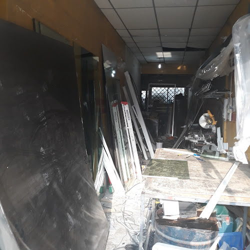 Opiniones de Taller De Aluminio Y Vidrio J. Rodriguez en Guayaquil - Tienda de ventanas