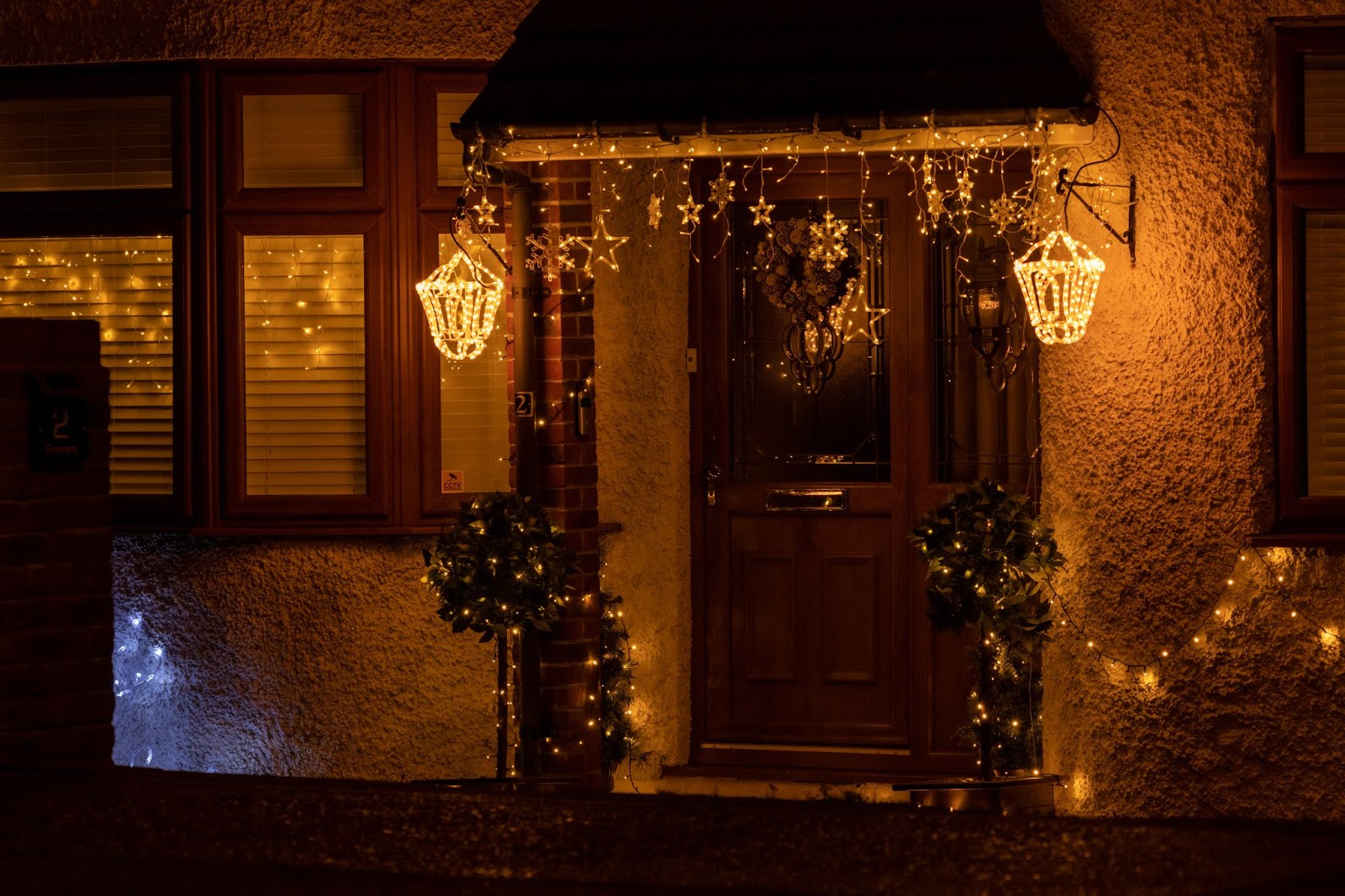 Installing outdoor sale christmas lights
