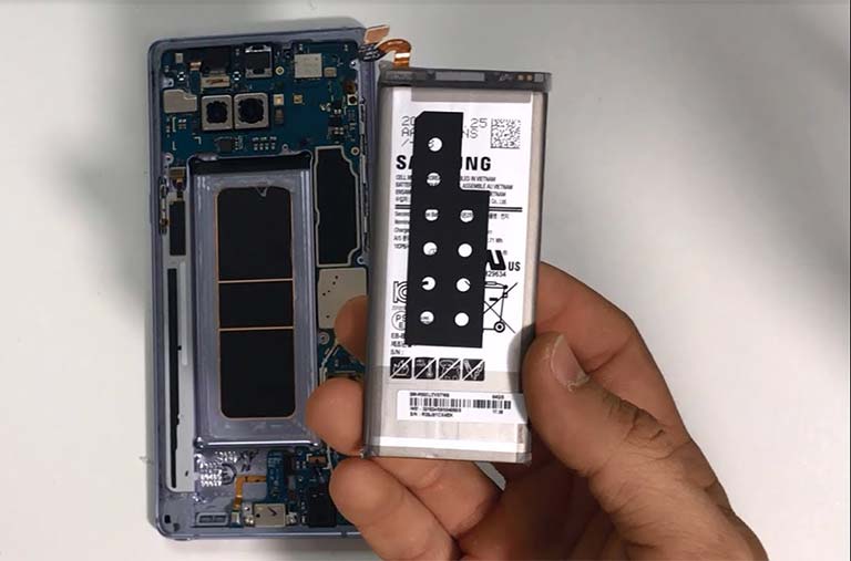 pin Samsung A51 khi đã chai phồng sẽ cần được thay thế