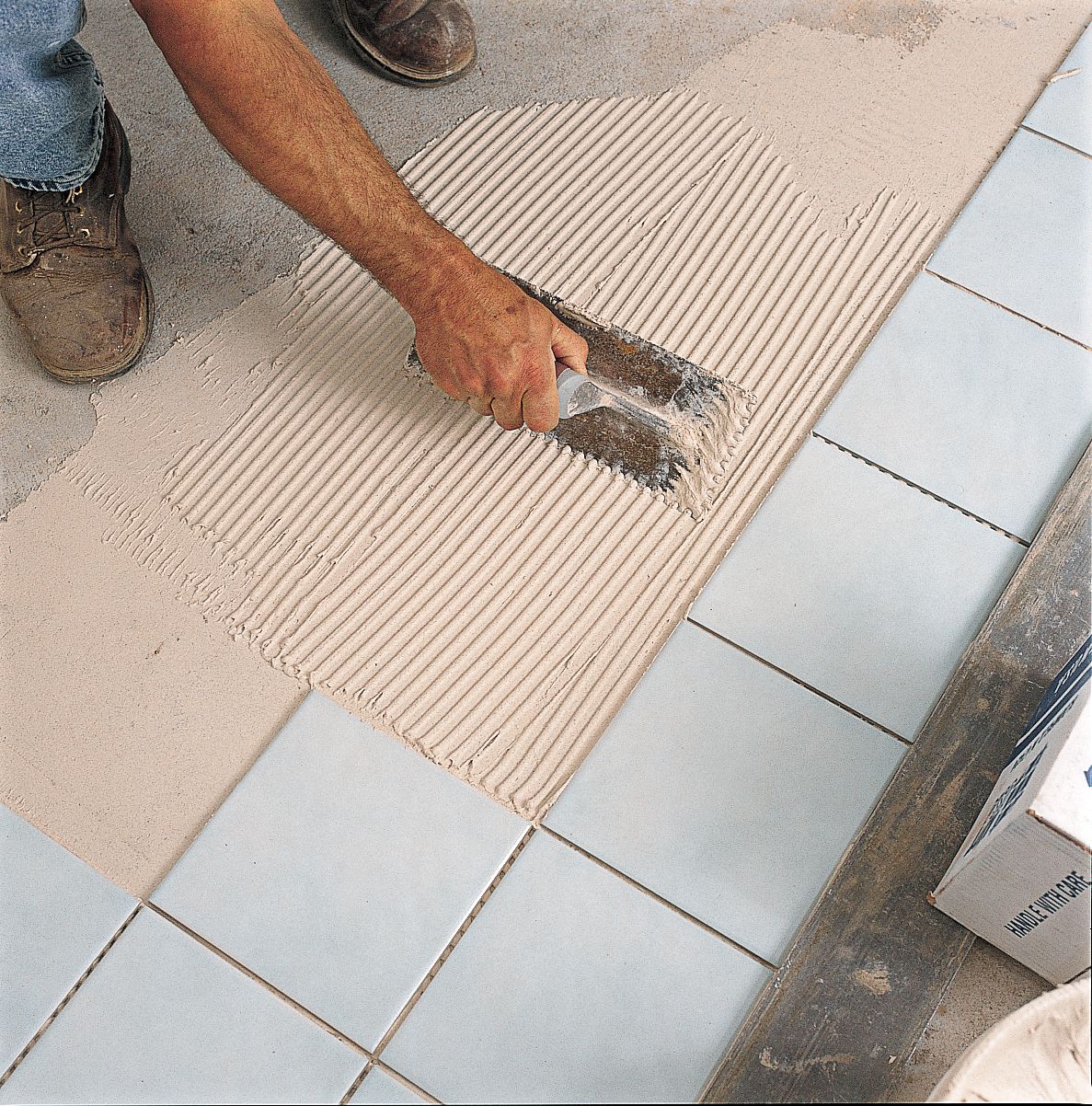 Spreading Thinset Mortar For Bathroom Tiles