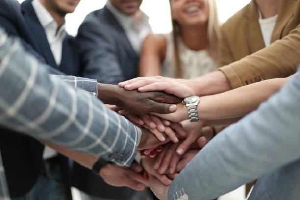 630+ Handshake Multi Ethnic Group Group Of People Variation Stock Photos,  Pictures & Royalty-Free Images - iStock