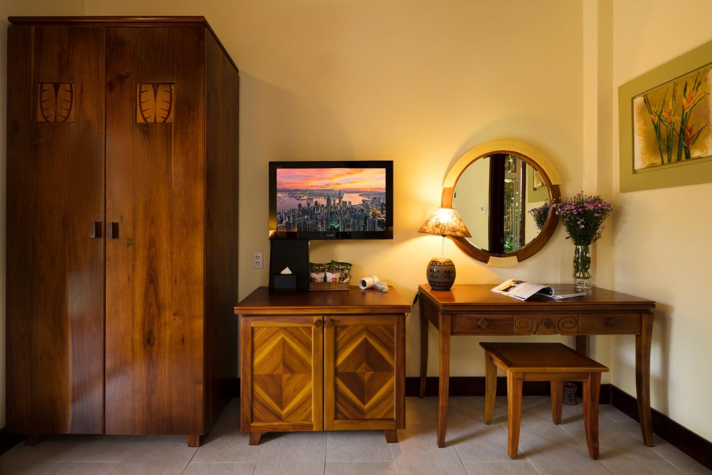 http://phanthiet.terracottaresort.com/static/upload/images/phong-nghi/bgl-6.jpg