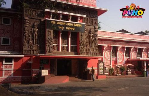 The-Raipur-Museum.jpg