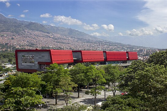 conocer medellin