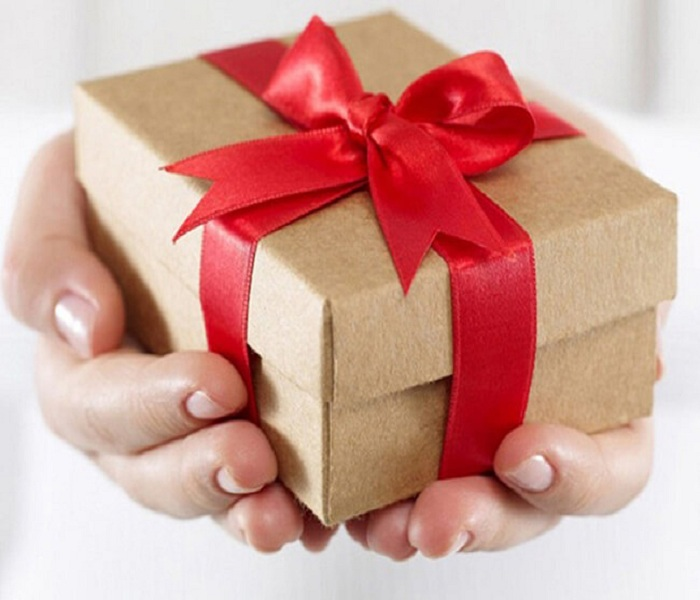 Lên kế hoạch tặng quà 20/10 cho bạn gái