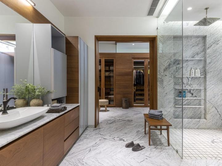 Interior Design: 8 must-haves for a luxurious bathroom | Architectural  Digest India