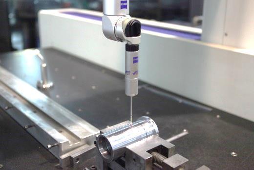 E:\南兴\宣传资料\照片\CNC processing machines\CMM-measuring device.JPG
