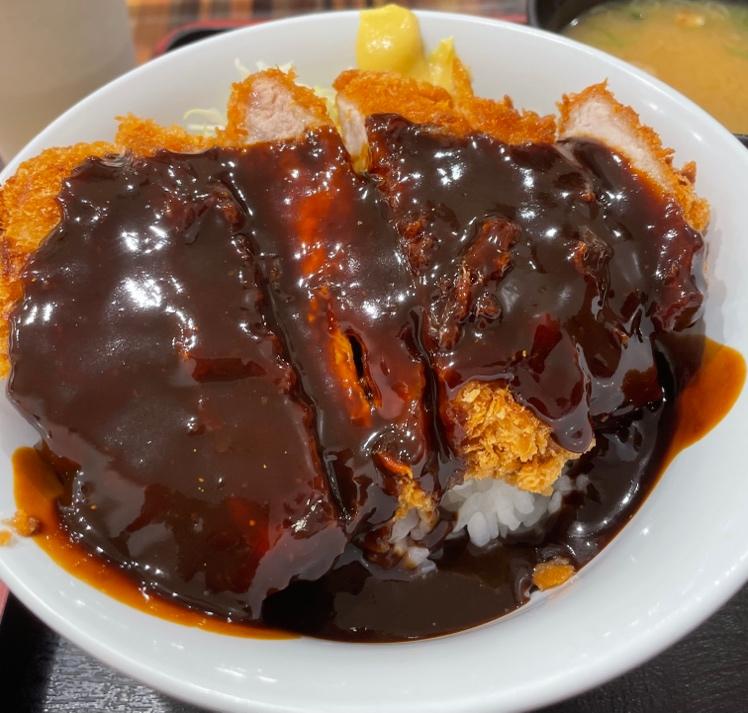 ハイライト食堂のかつ丼