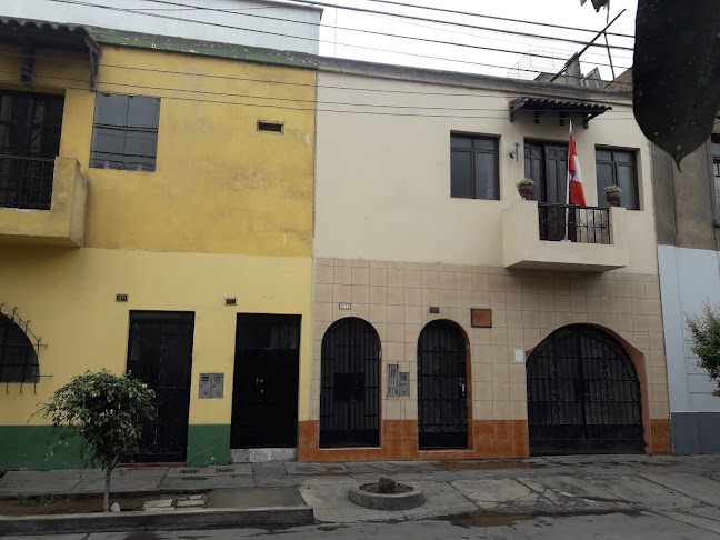 ESQUISA S.A. - Tienda de ultramarinos