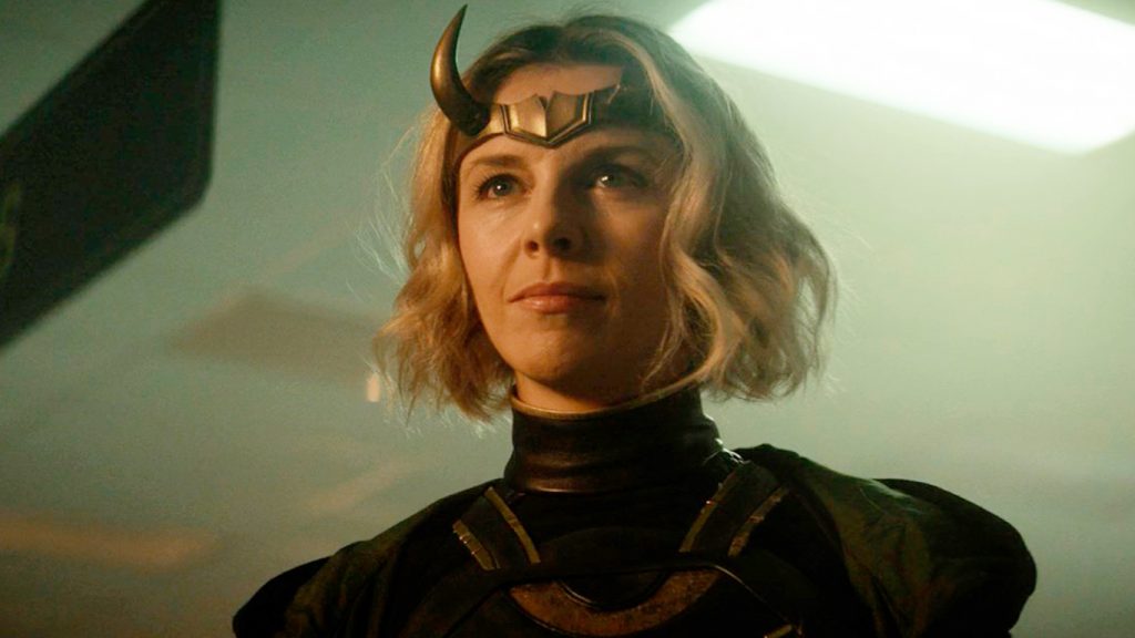 A atriz Sophia Di Martino interpreta uma versão diferente de Loki