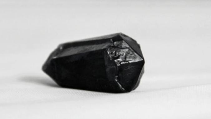 Black Kyber crystal