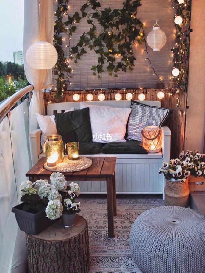 把露台进行打造，这温暖又有气质的露台
Make your balcony into an instagram worthy spot