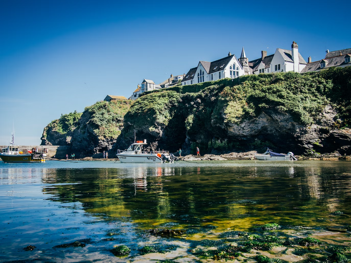 port isaac parking, port isaac sea