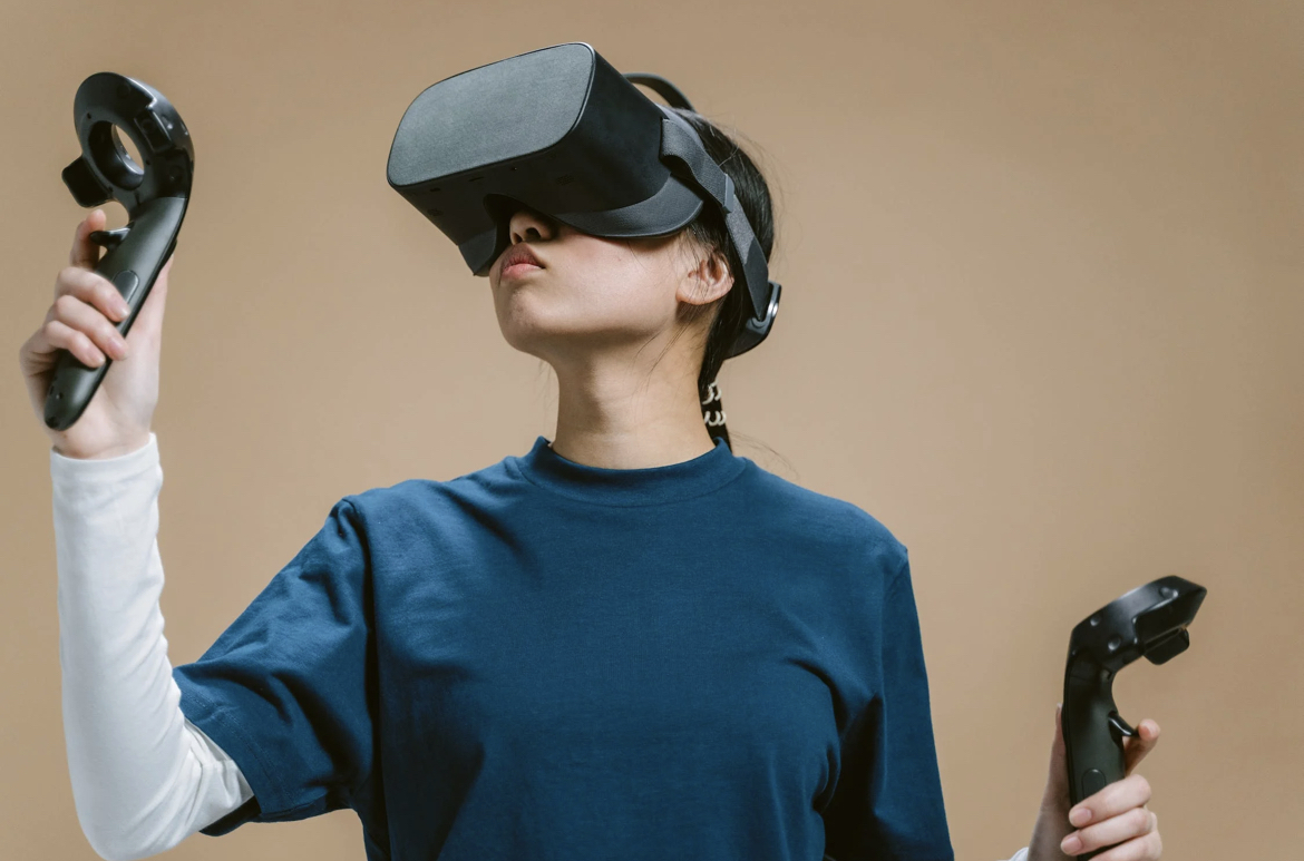 Girl wearing virtual reality glasses