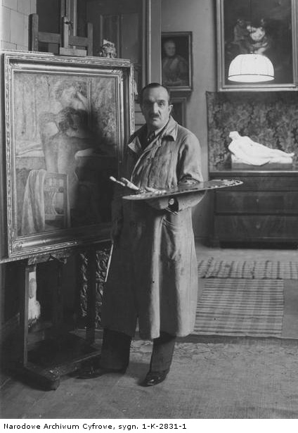 Stefan_Filipkiewicz_in_studio_(1936).jpg