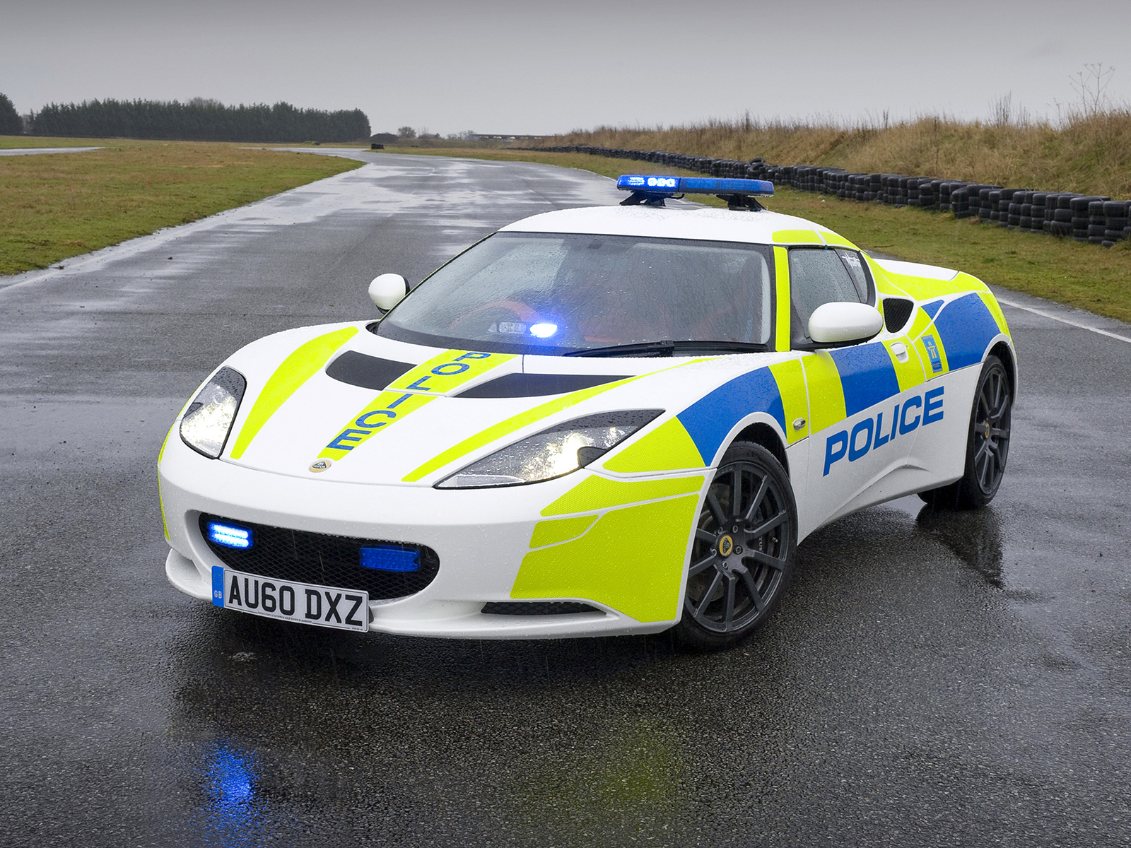 патрульне авто поліції Австралії і Великобританії Lotus Exige Cruiser