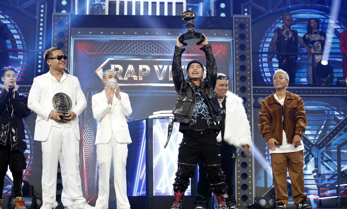 Seachains became the champion of Vietnamese Rap season 2 - photo 1