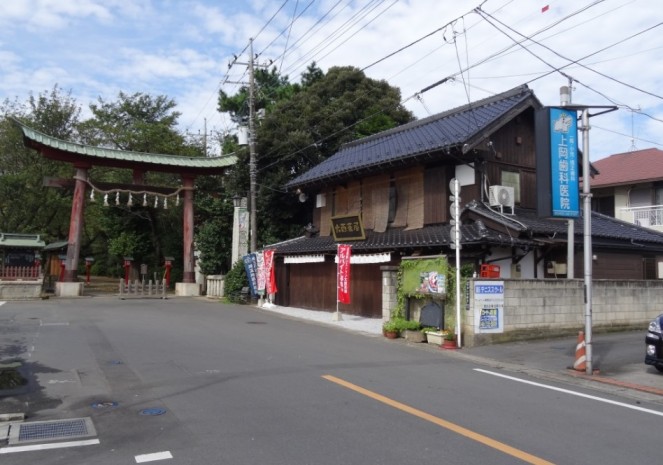 Touring these 6 Real life Locations of Lucky star - The Washinomiya Shrine