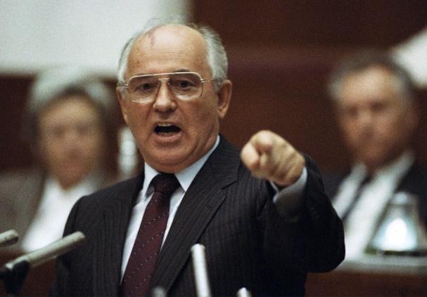 Mikhail Gorbachev É Eleito Secretário-Geral do Partido Comunista ...