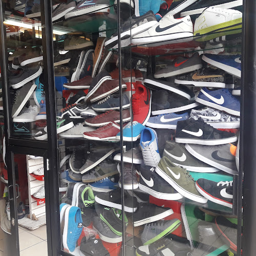 zapateria Lopez - Zapatería