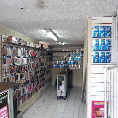 Opiniones de Mundo Celular en Quito - Tienda de móviles