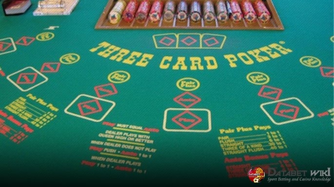 โป๊กเกอร์ 3 ใบ (3 Card Poker) Poker's table