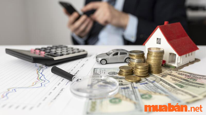 Cân đối tài chính phù hợp trước khi quyết định mua bán nhà