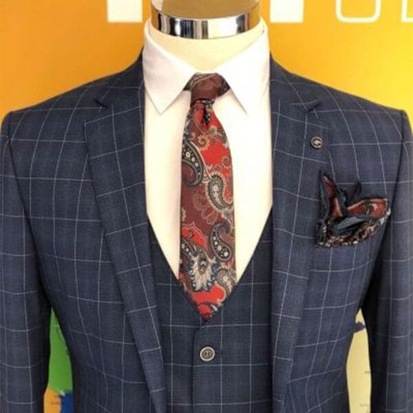 họa tiết với vest
