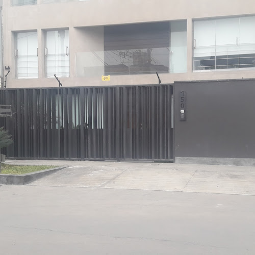 Gobierno Regional de, Jorge Valdeavellano #150, La Victoria LIMA 13, Perú
