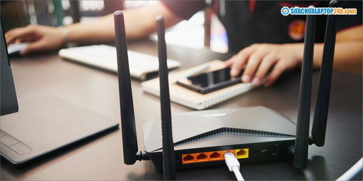 Đặt bộ định tuyến gần laptop của bạn để tăng tốc độ bắt Wifi cho laptop