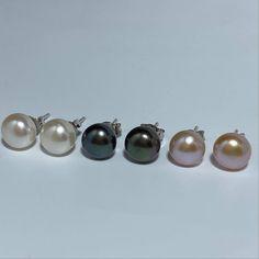 This contains:  Freshwater Pearl Studs - Online MarketSpace
