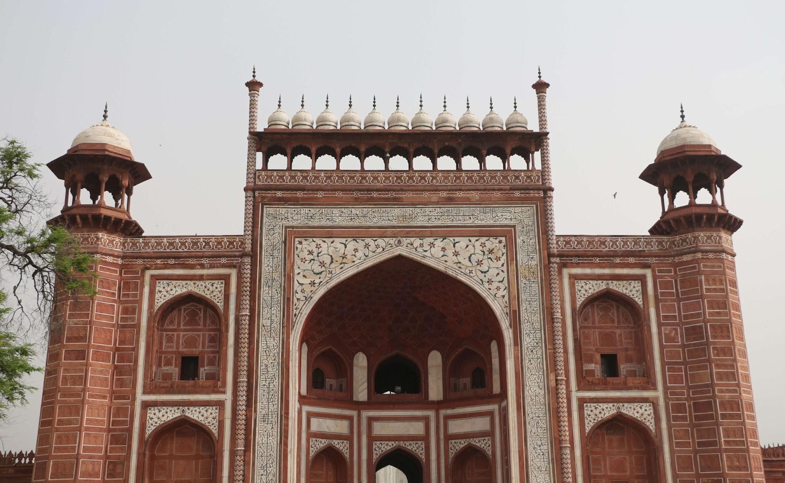 1 day in Agra, the Great Gate of the Taj, Darwaza-i-Rauza
