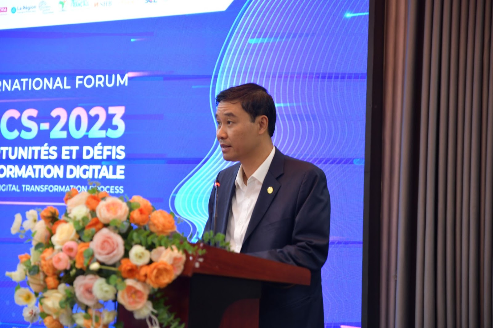 Mr. Nguyễn Hoàng Hải, the Permanent Vice President of Vietnam National University, Hanoi delivered a welcoming speech for the Franconomics-2023 Forum