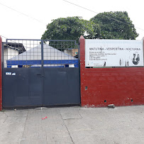 Escuela De educacion Basica Fiscal Isidro Ayora cueva - Escuela