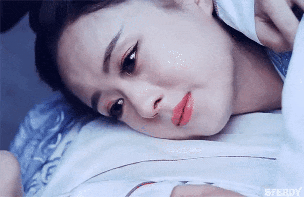 1001 biểu cảm của mỹ nhân Hoa ngữ khi diễn cảnh khóc: Người xinh đẹp thoát tục, kẻ lên đời thảm họa màn ảnh - Ảnh 9.