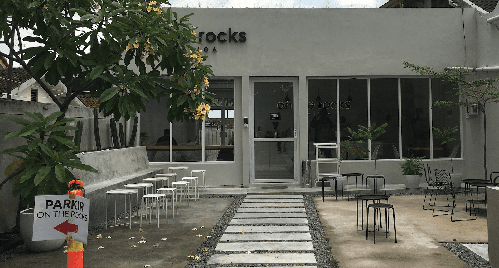 Coffee Shop