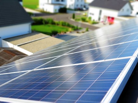 Persyaratan Kapasitas Listrik untuk Pemasangan Panel Surya di Rumah