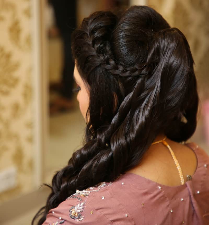 30+ Trending Best Hairstyles for Girls Parlours India