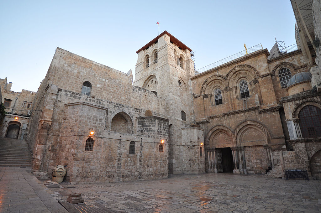 The_Church_of_the_Holy_Sepulchre-Jerusalem.JPG