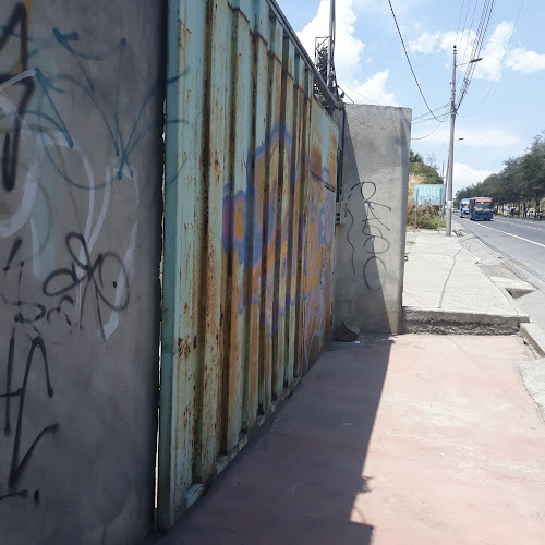PFFQ+QCH, Quito 170139