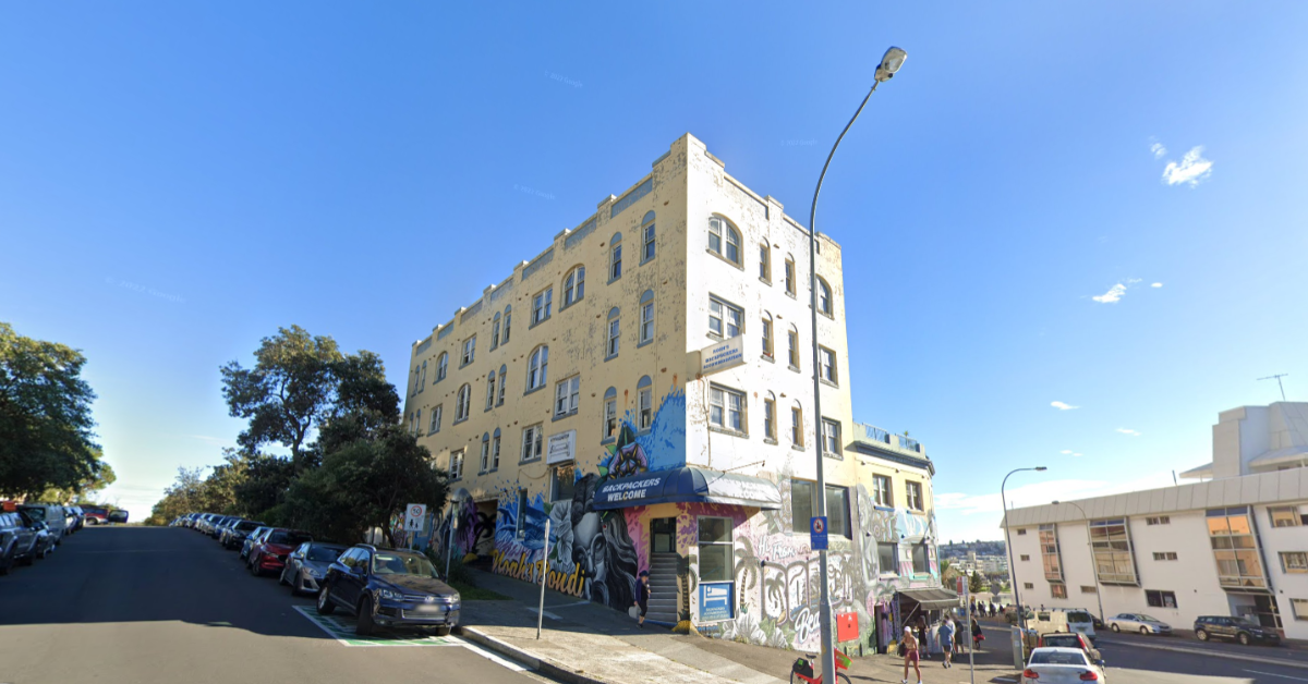 Noah's Backpackers | 