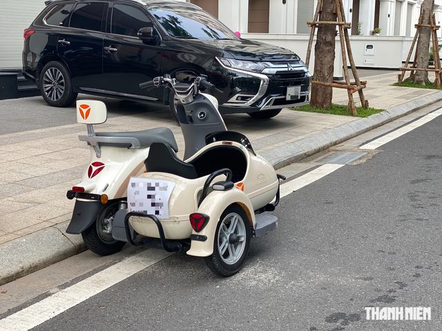 Thông tin về chiếc xe máy điện kiểu Sidecar đầu tiên xuất hiện tại Việt Nam