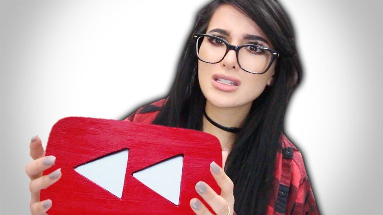 Lia started her YouTube journey in 2013 and is one of the top female gamers...